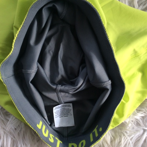 Nike Dri-Fit Running Shorts - Picture 5 of 7